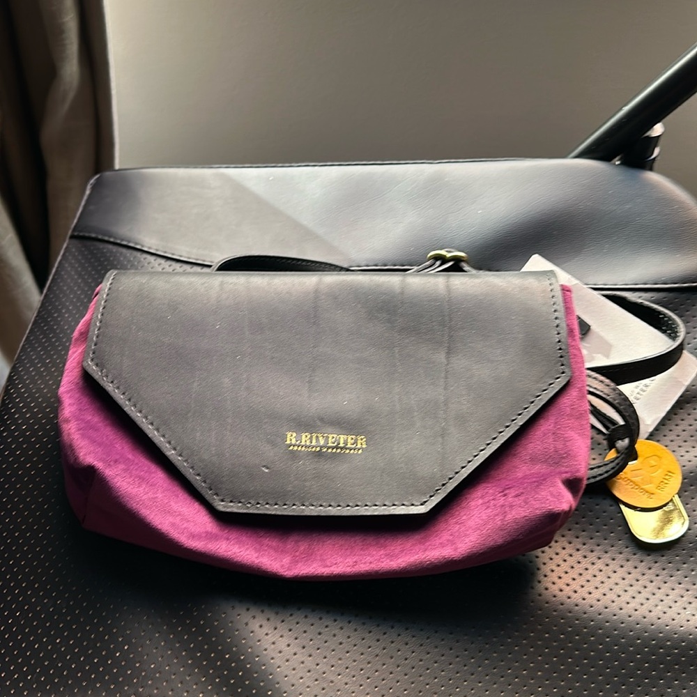 NWT R. Riveter Whittle Crossbody bag